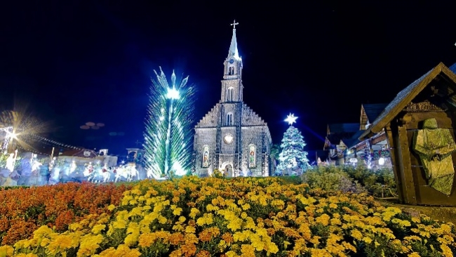 Natal Luz en Gramado y Playa en Torres 